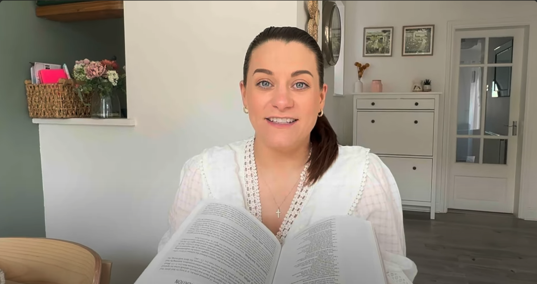 Load video: The easiest way to study the Bible, for both new and experienced Christians.